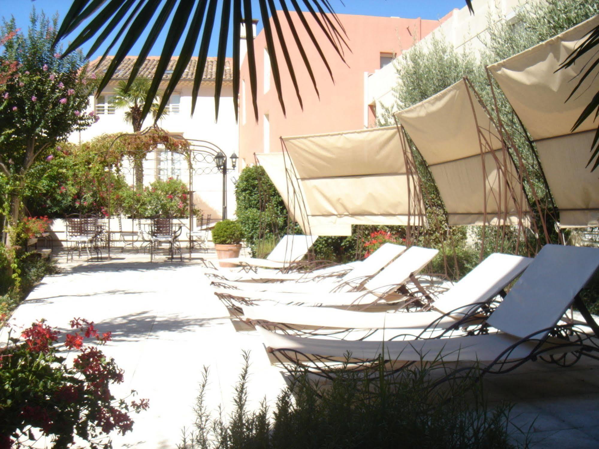 L'Esplan Hotel Saint-Paul-Trois-Chateaux Bagian luar foto